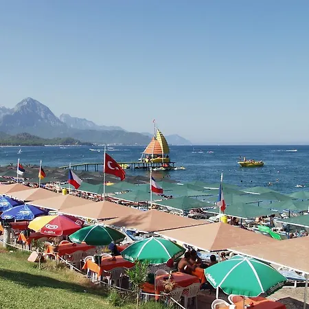 Hostal Ares Kemer