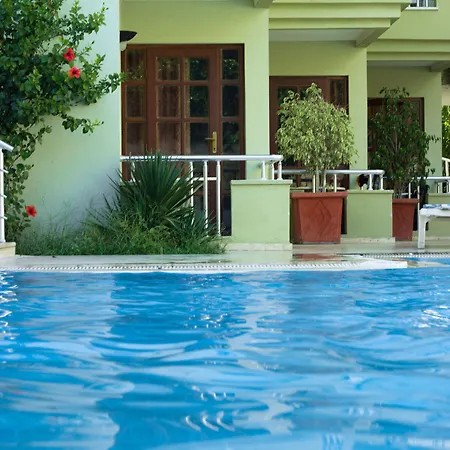 Ares Hostal Kemer